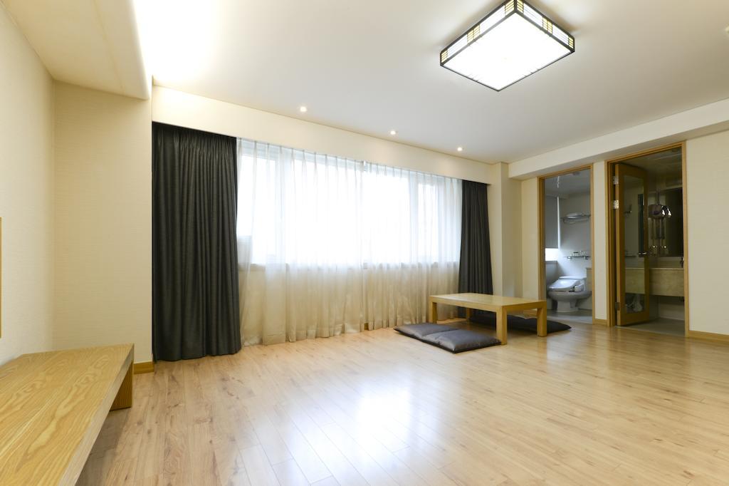 Hotel Prince Seoel Buitenkant foto